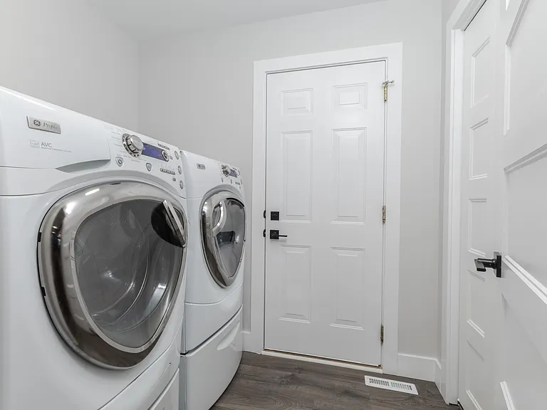 3020 Grey Hawk Dr — Photo 7