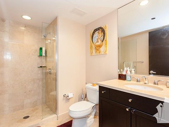 5th image of 130 N Garland Ct #3-12