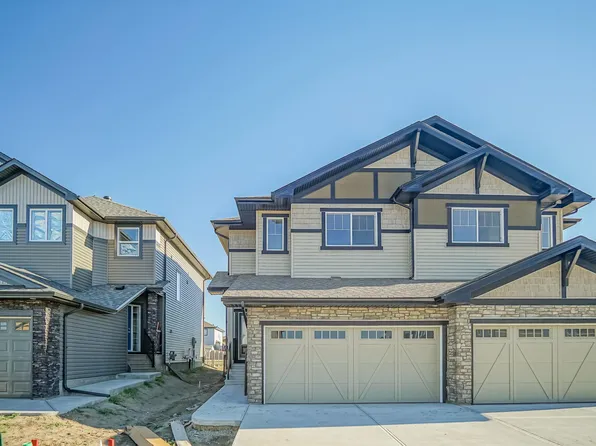 928 15th Ave NW, Edmonton, AB T6T 2B6