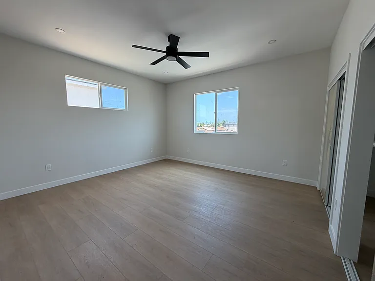 1184 Florence St — Photo 13