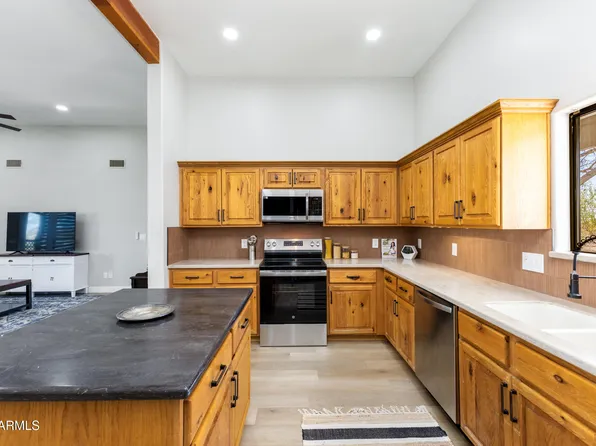 2870 E Superstition Boulevard, Apache Junction, AZ 85119