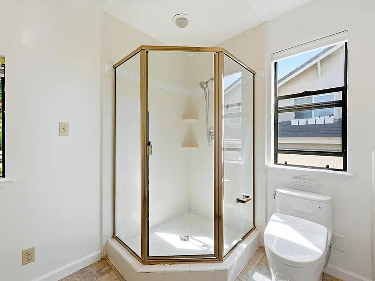264 W California Ave #C — Photo 14
