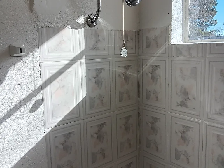 44104 Carolside Ave — Photo 17