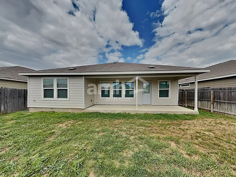 2705 Iberia Ct — Photo 22