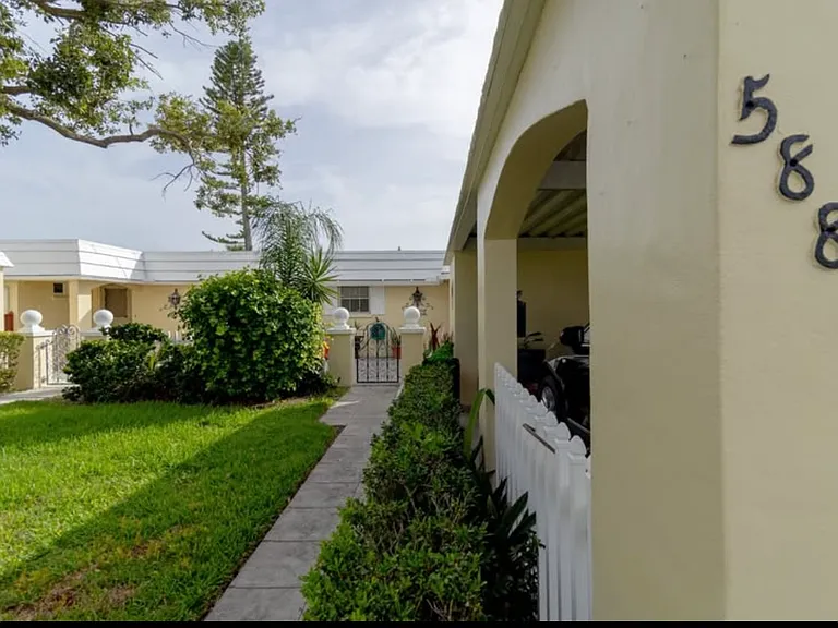 5888 Driftwood Pl — Photo 26