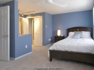 1592 Poplar Grove Dr, Reston, VA 20194