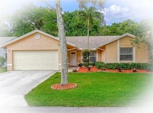 6614 NW 42nd Ter, Coconut Creek, FL 33073