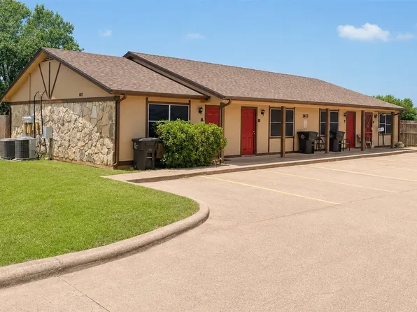 1411 Courtney Pl, Cleburne, TX 76033
