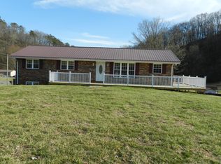 1798 Carters Valley Rd, Surgoinsville, TN 37873