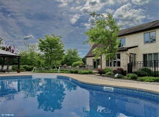 118 Bridgepoint Rd, Belle Mead, NJ 08502