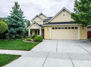 512 W Valentino St, Meridian, ID 83646