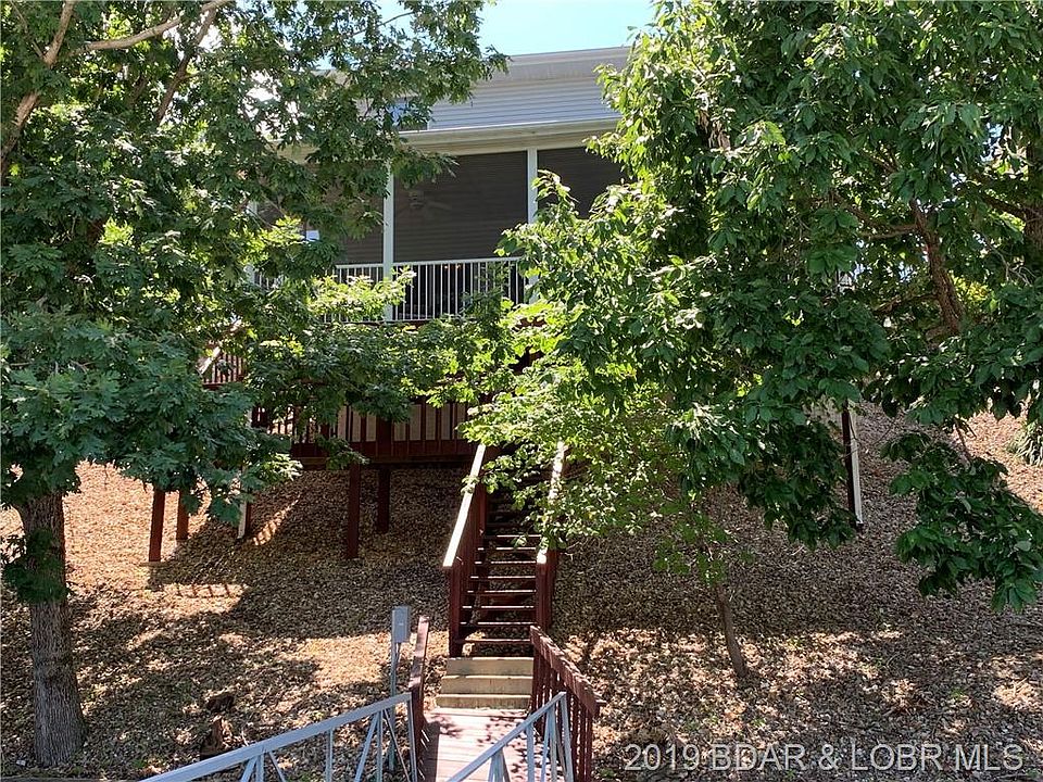 1st image of 329 Mill Hollow Ln