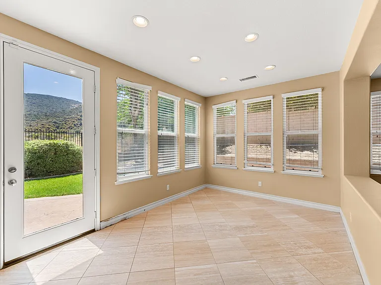 7711 Lady Banks Loop — Photo 29
