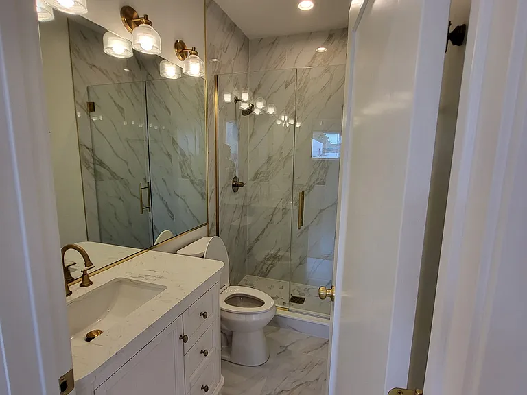 6044 S Eberhart Ave #3 — Photo 10