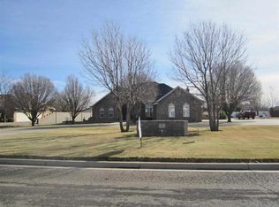 4 N Village Dr, Clovis, NM 88101