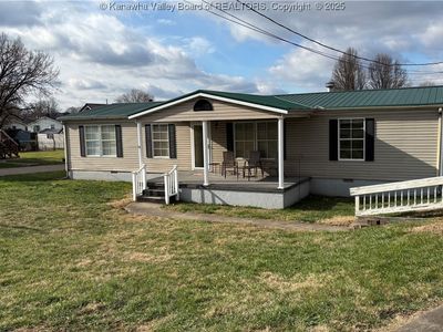 3209 Jackson Ave, Point Pleasant, WV, 25550