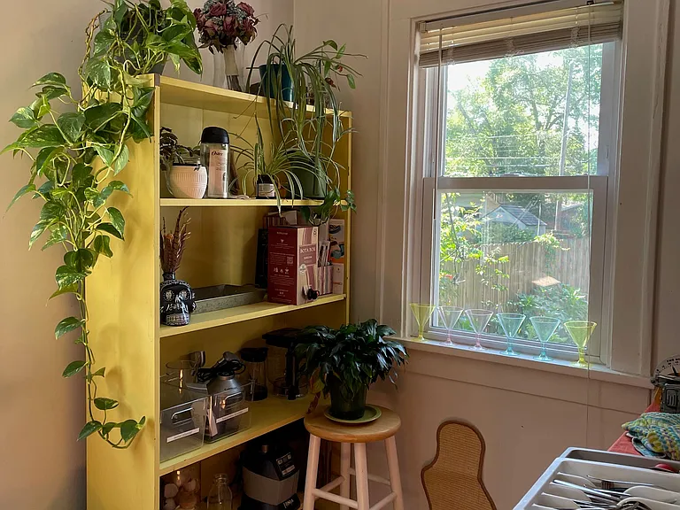 157 E Como Ave — Photo 12