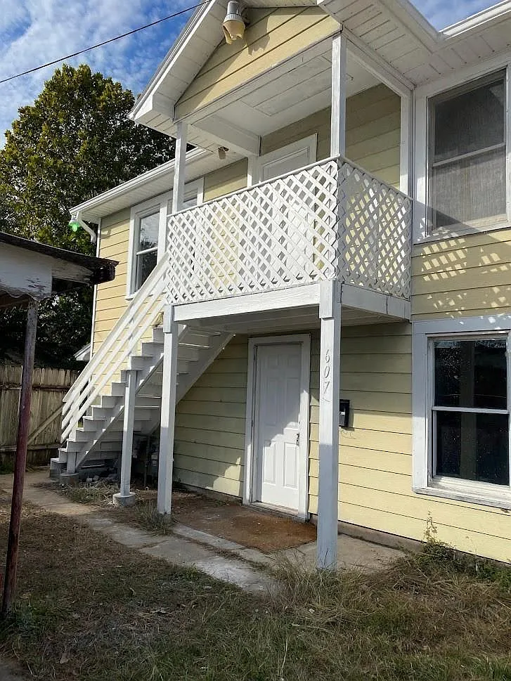 1 bed, 1.0 bath, 1000 sqft, $850 — Photo 1