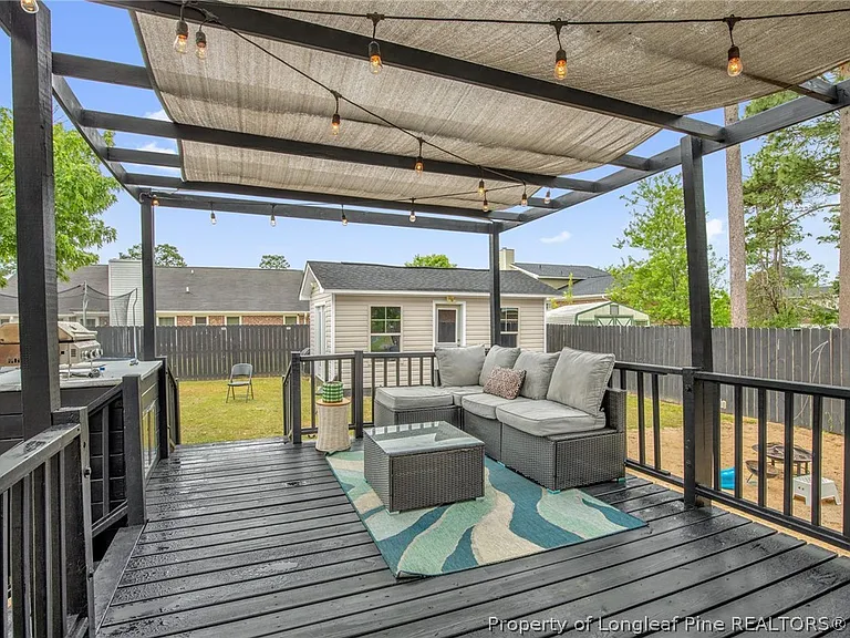 7457 Avila Dr — Photo 29