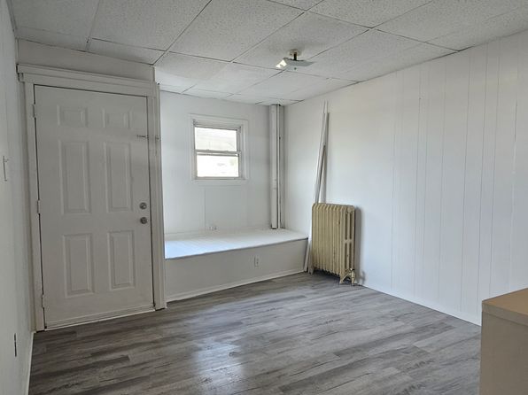 701 Freeport Rd APT 4