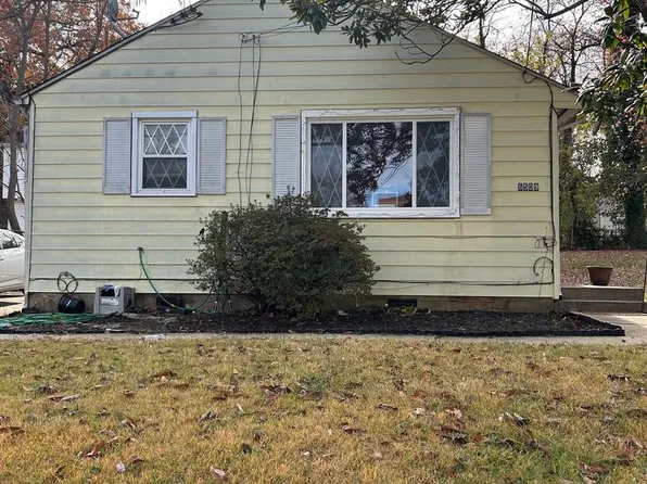 6509 Seat Pleasant Dr, Capitol Heights, MD 20743