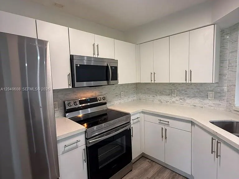 9021 W Sunrise Blvd #9021 — Photo 9