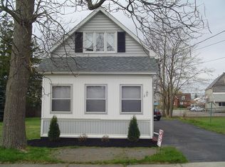 29 Hinchey Ave, Lancaster, NY 14086
