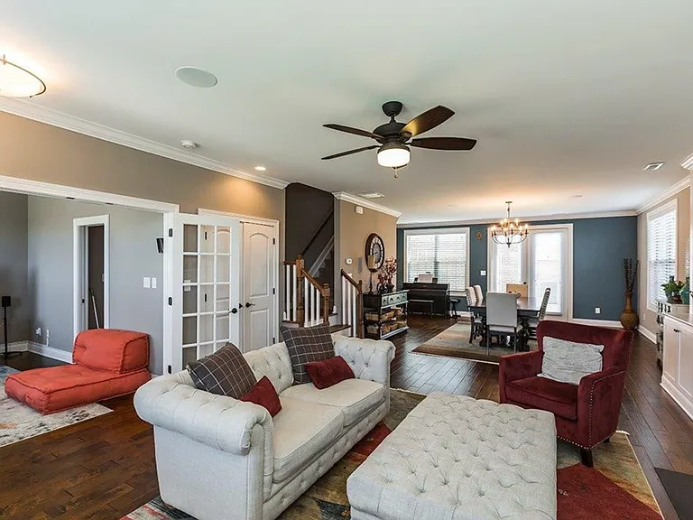 3218 Beaumont Centre Cir — Photo 5