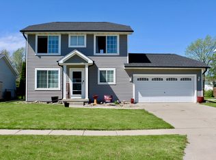 4221 Crestmoor Ave, Ames, IA 50010