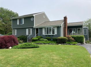 25 Faulkner Cir, Portsmouth, RI 02871