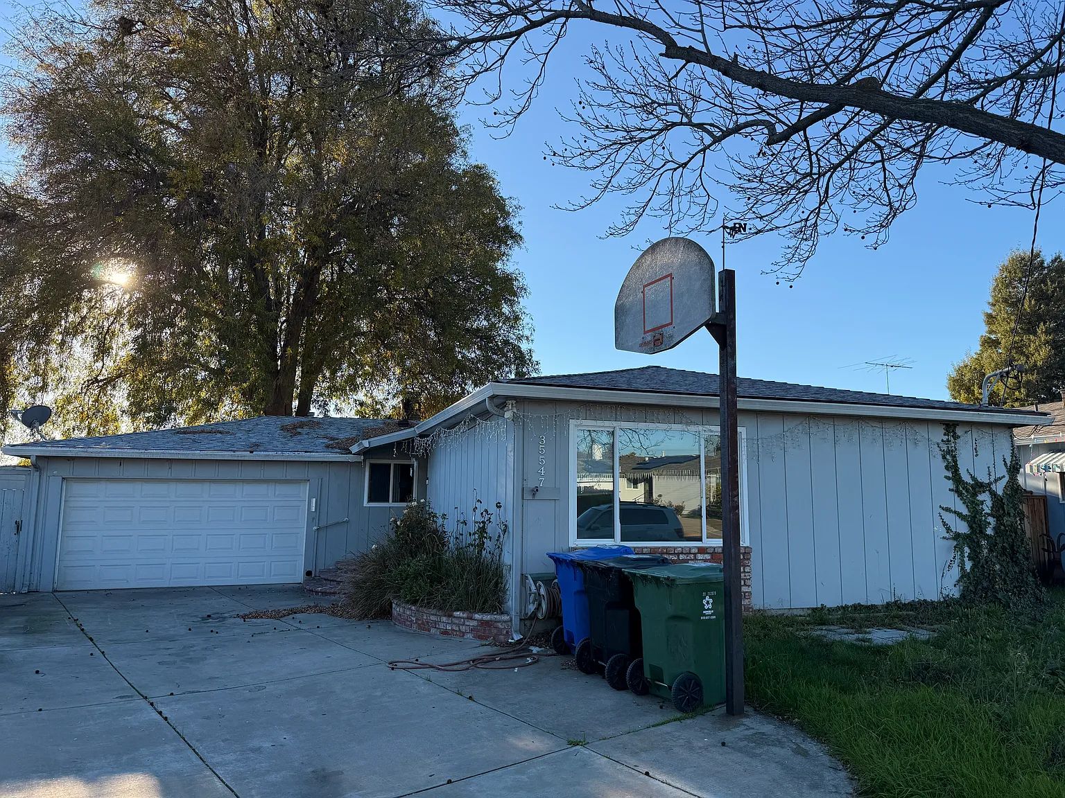 35547 Cleremont Dr photo 1