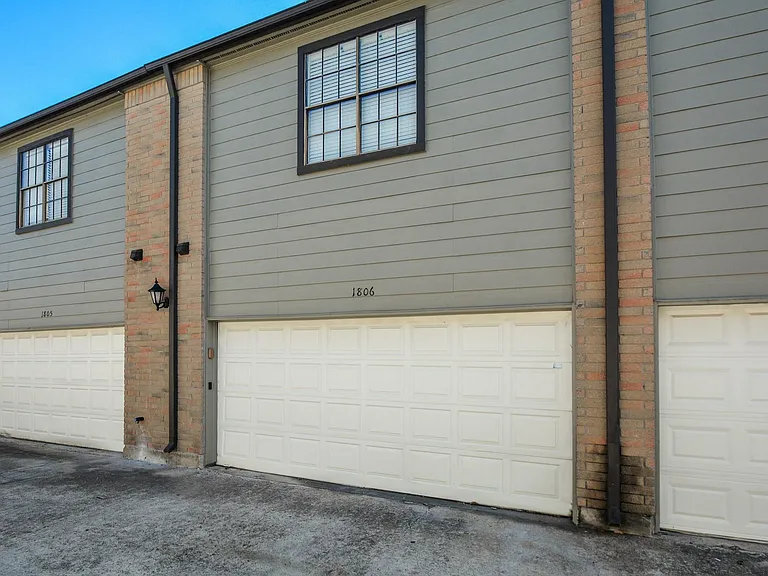 9850 Pagewood Ln #1806 — Photo 20