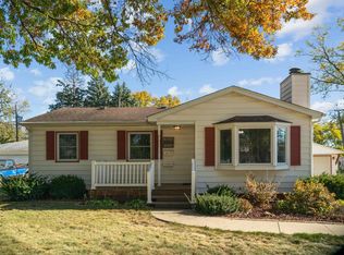 1275 Deloris Dr, Waterloo, IA 50701