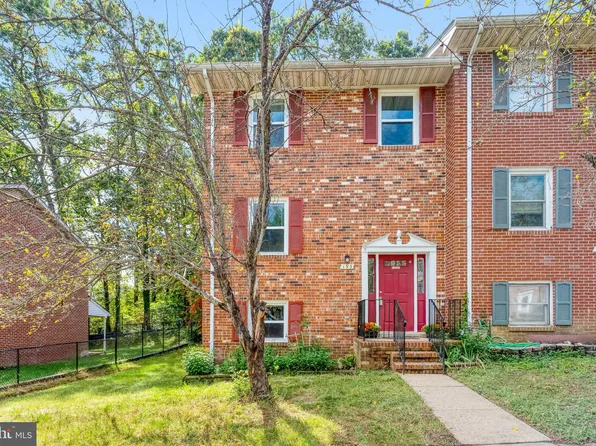 193 Farrell Ln, Fredericksburg, VA 22401