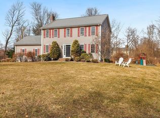 3 Winchester Rd, Medway, MA 02053
