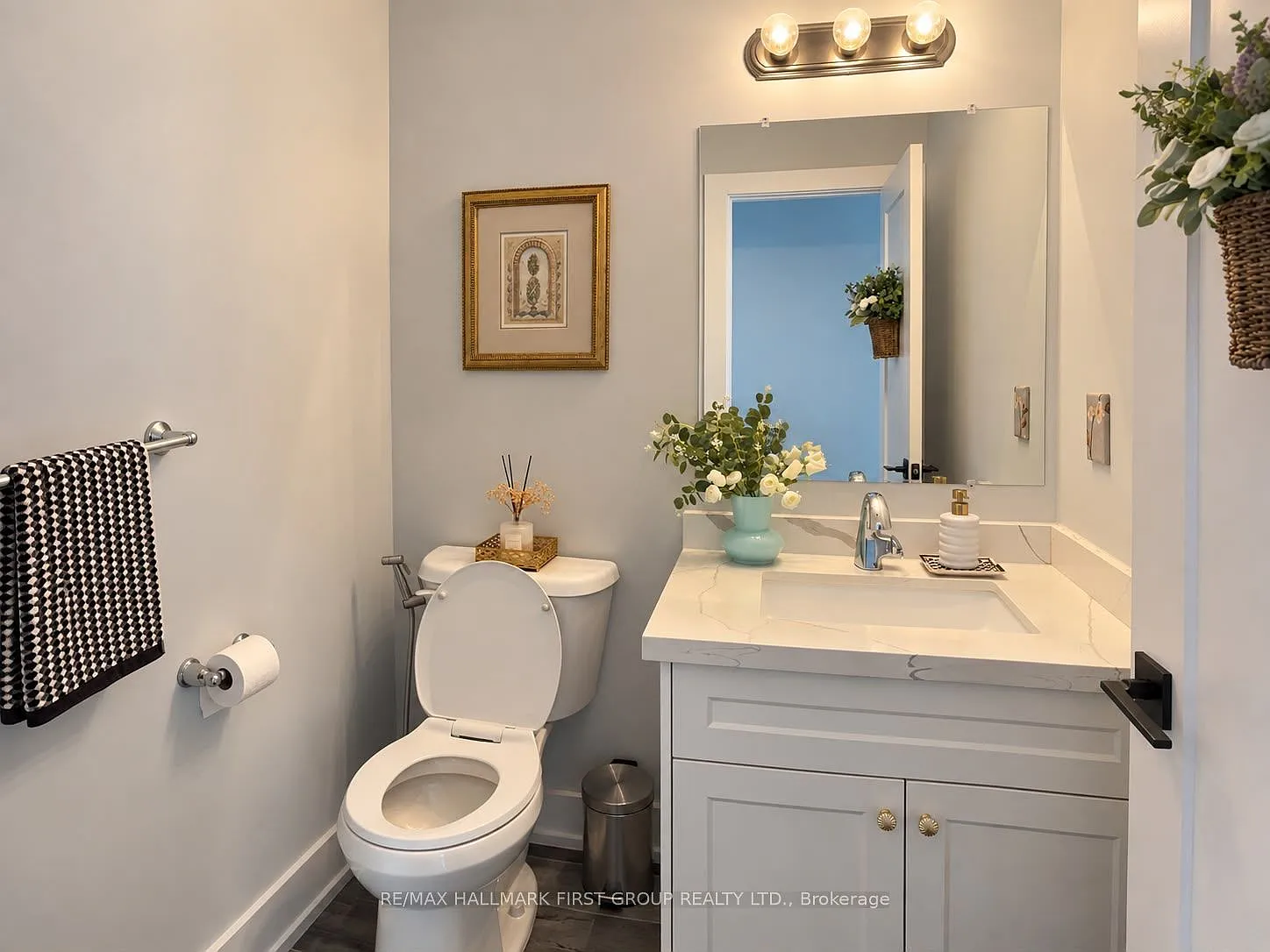 2 bed, $2,200 — Photo 4