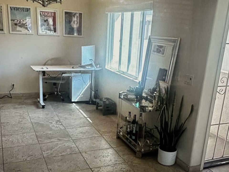 2nd image of 3956 Lamont St #3956