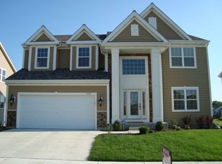 15405 73rd St, Kenosha, WI 53142