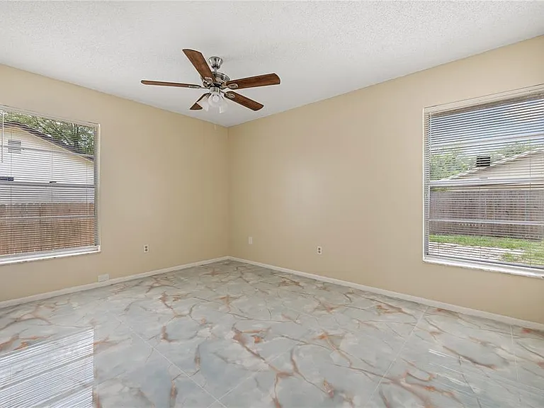 8517 Renald Blvd — Photo 9