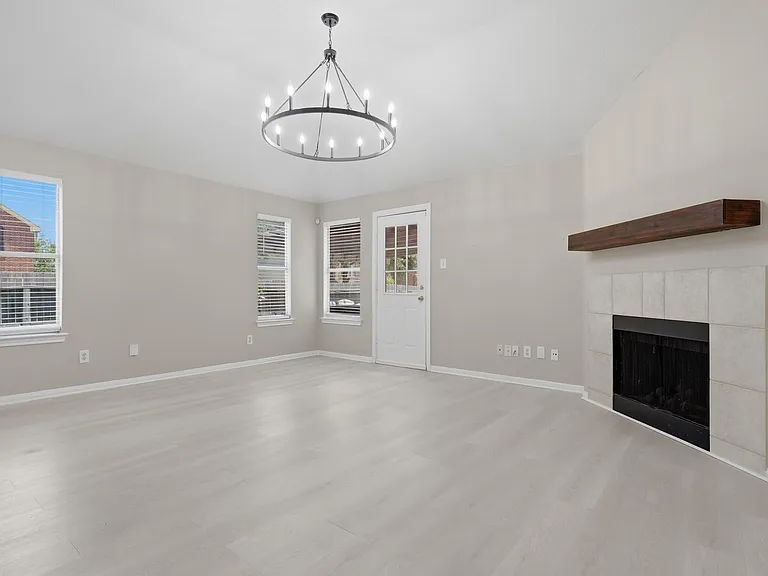 17003 Analisa Cir — Photo 7