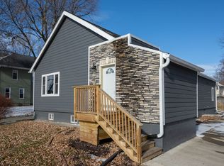 610 E 1st Ave, Indianola, IA 50125