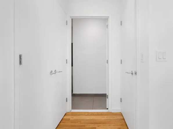 328 East 119th Street image 5 of 16