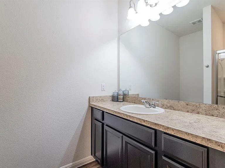298 Shiro Dr — Photo 14