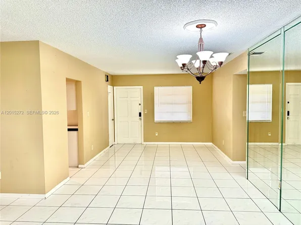 2500 SW 81st Ave APT 401, Fort Lauderdale, FL 33324