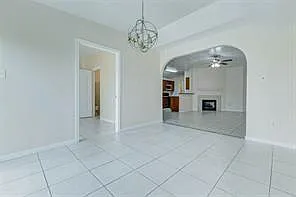 22915 Sebastian Dr — Photo 4