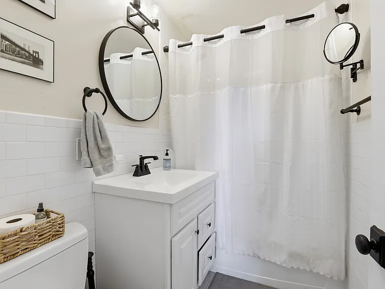 40 Buttonwood St #2 — Photo 11