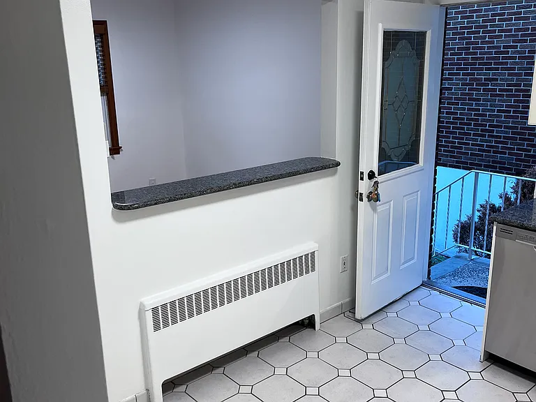 395 Coolidge Ave #1 — Photo 12