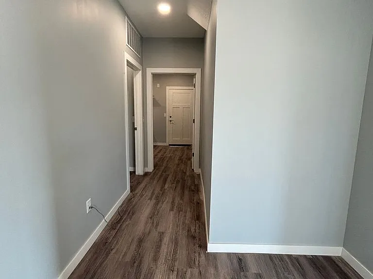 2724 Silver St — Photo 72