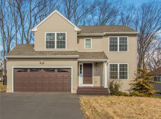 50 Durwin St, Middletown, CT 06457