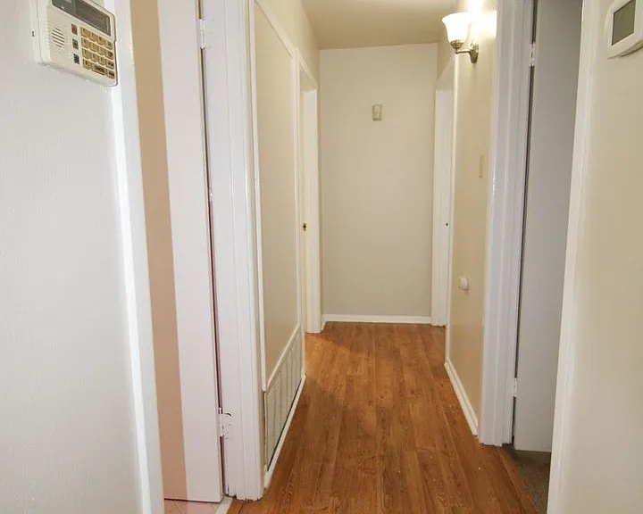 4102 Waikiki Dr — Photo 32